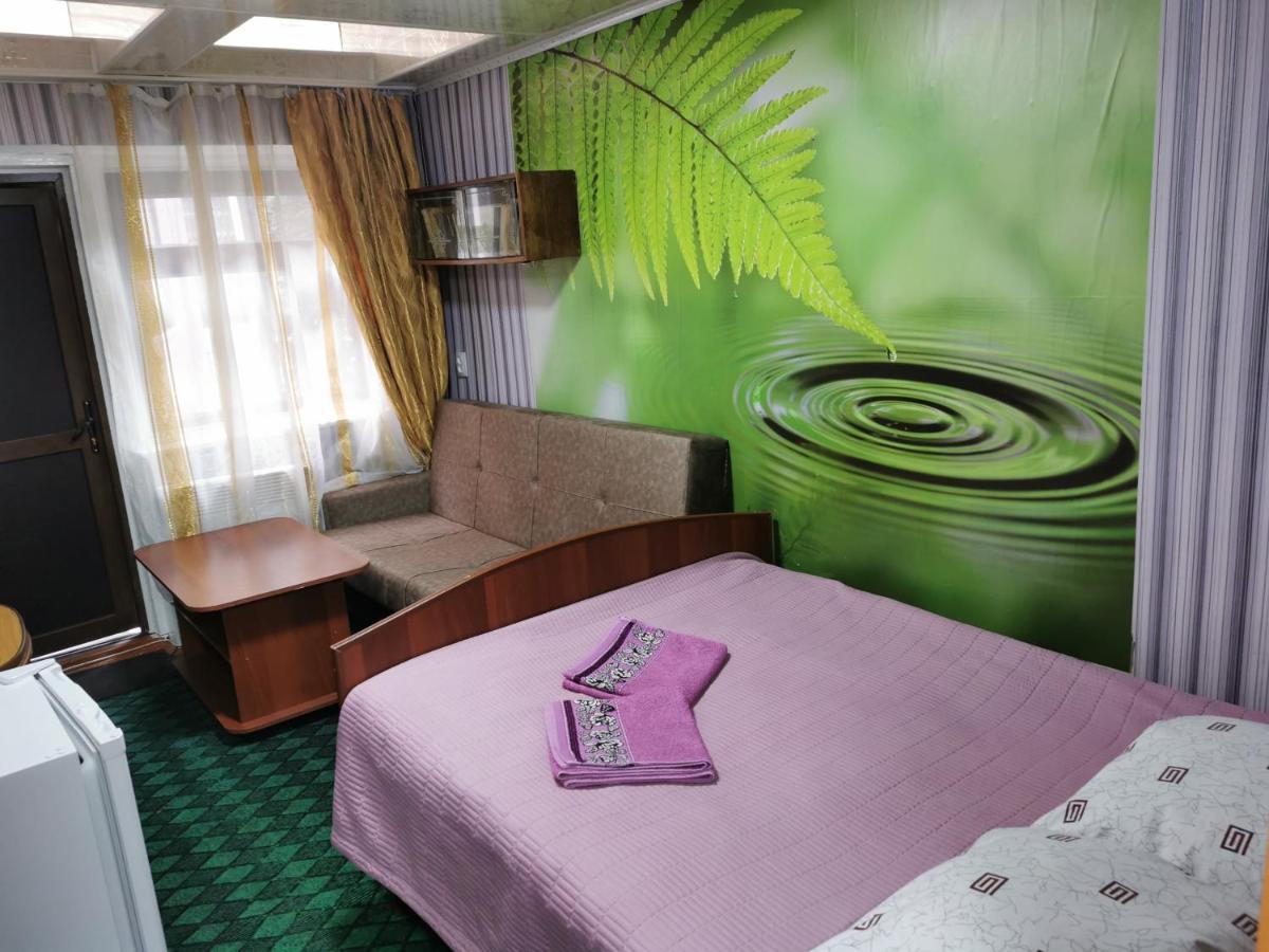 Petrovskaya Pristan 2 Hotel Чолпон-Ата Екстериор снимка